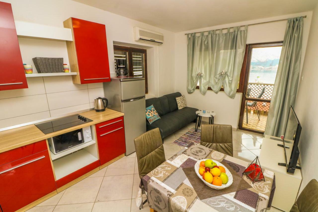 באסקה Apartments Andrea מראה חיצוני תמונה